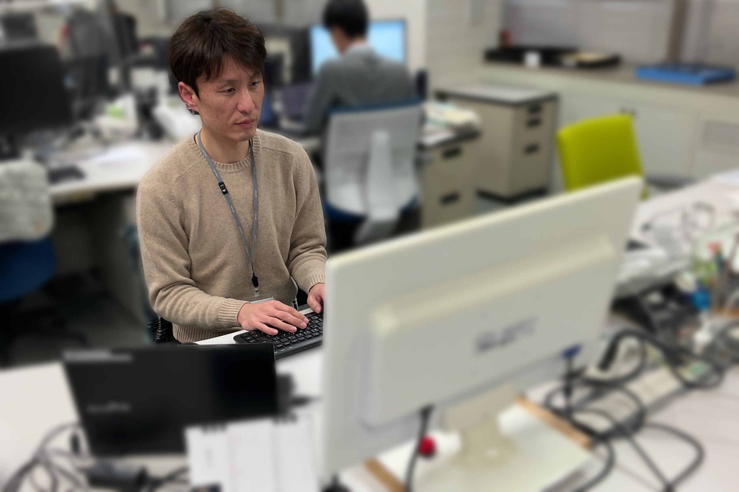 employee02_02